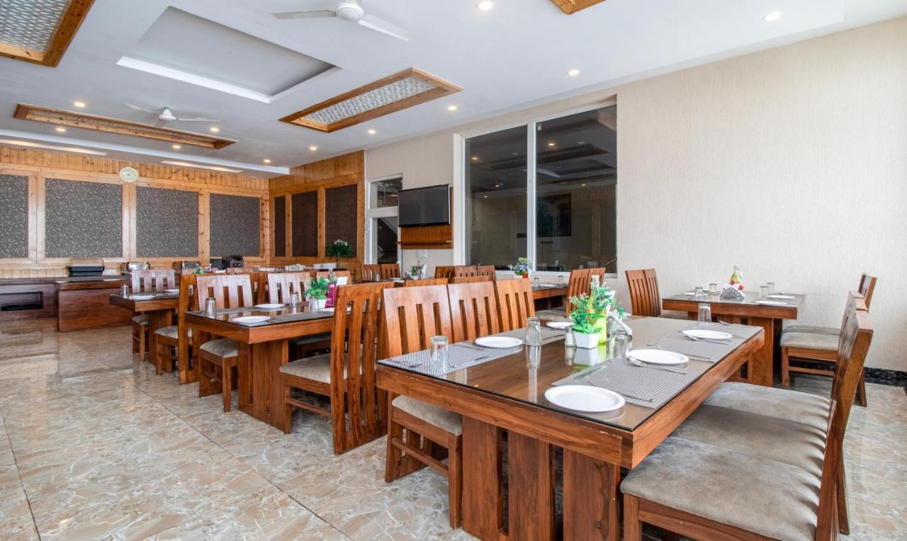 Treebo Premium Queen Of Hills Near Mall Road Mussoorie Exterior photo